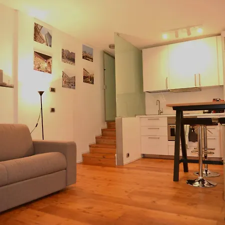 Monolocale In Sant'ambrogio Апартаменты Милан
